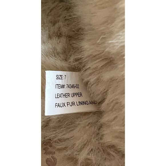 My Slippers Women's Slip-On Pink and Cream Suede Comfort Slippers Size 7 - Picture 5 of 11